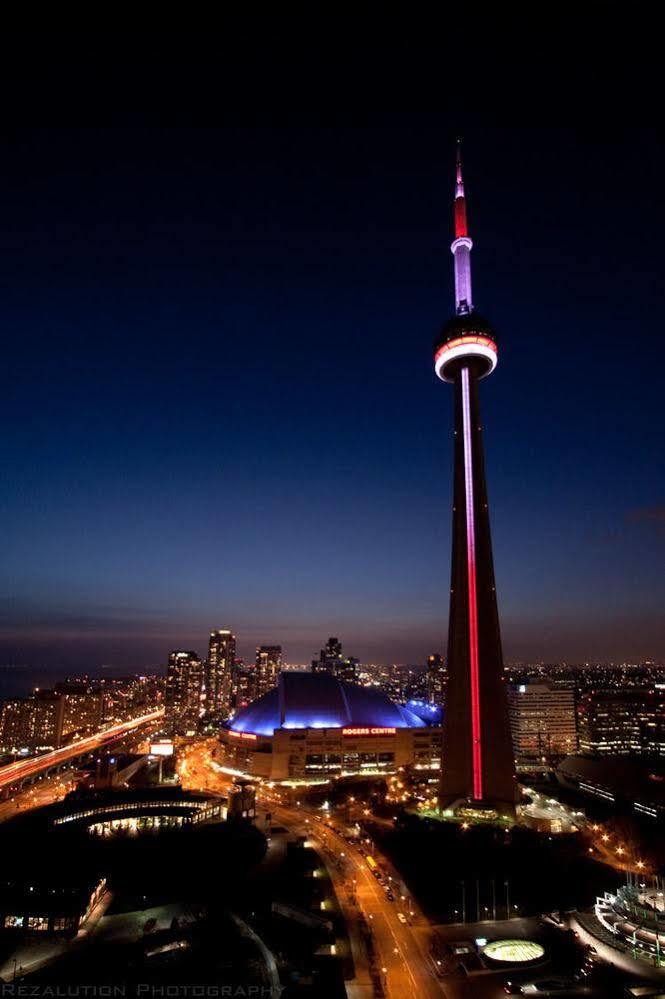 Napa Furnished Suites At Cn Tower & Maple Leaf Square Toronto Exterior foto